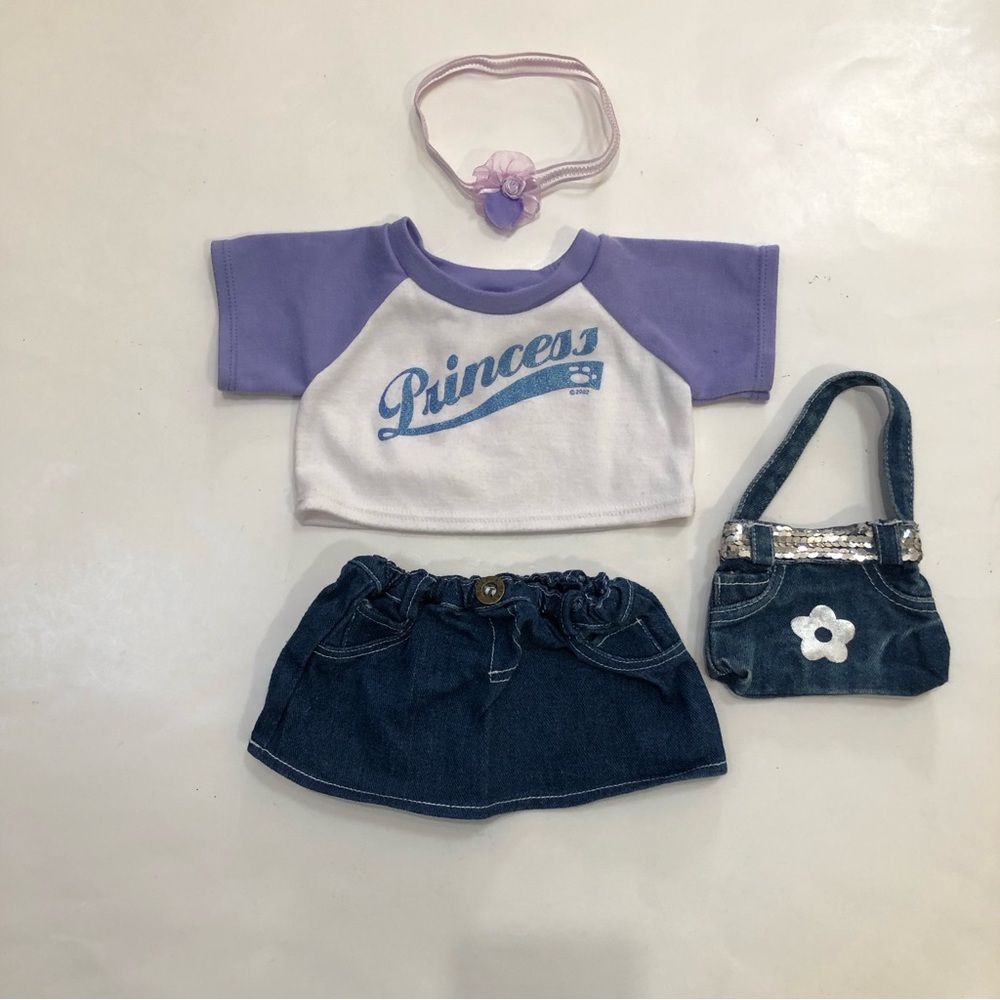 Build-A-Bear Workshop Four Piece Bundle